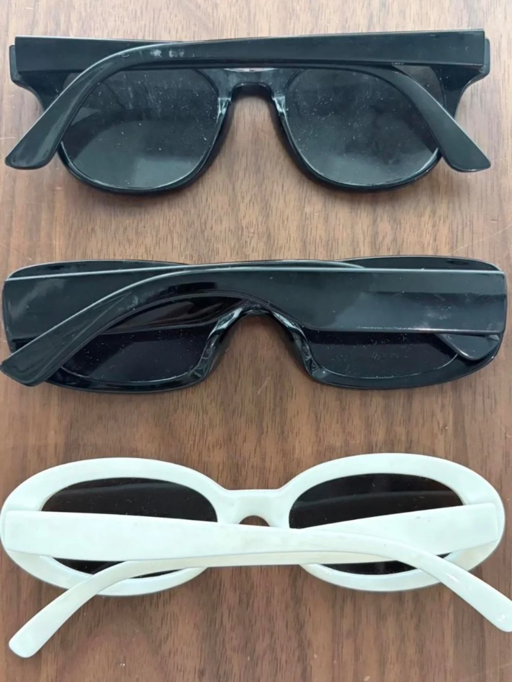 Lot of 3 sunglasses - Oval, Chunky, Classic